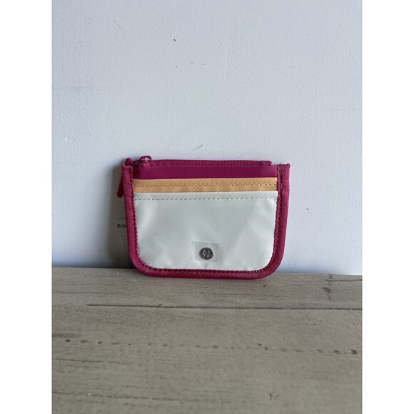 NWT Lululemon True Identity Card Case Pink MSRP $28 - Picture 2 of 6